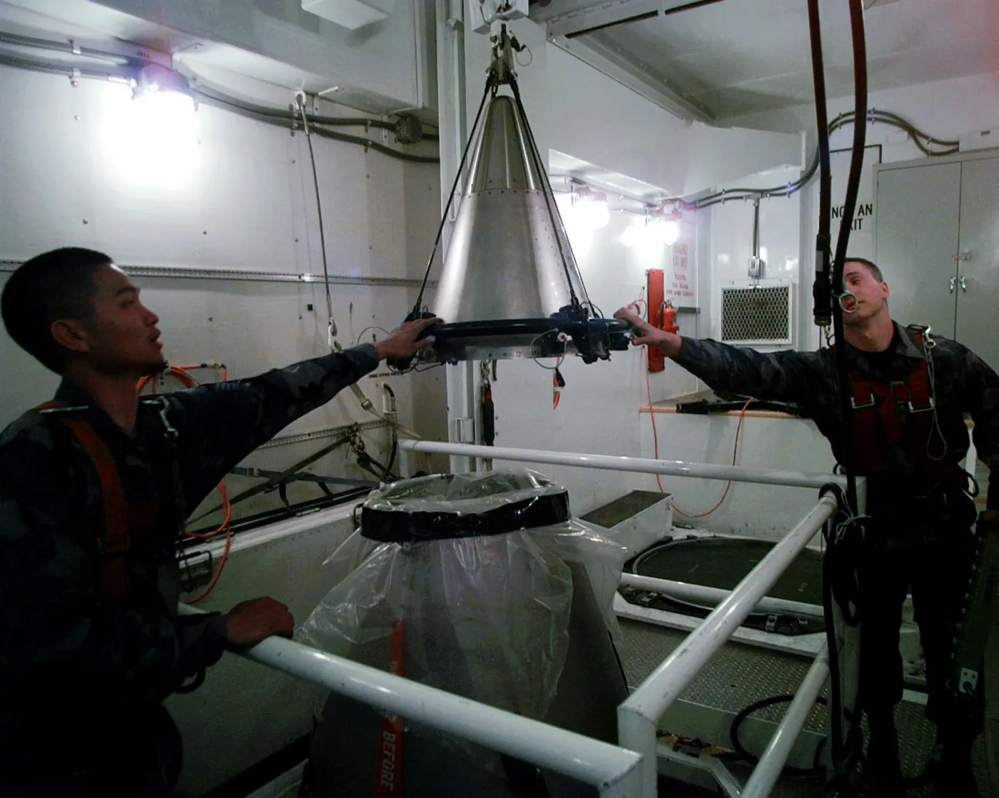 6905292-bron-atomowa-usa-baza-rakiety.jpg