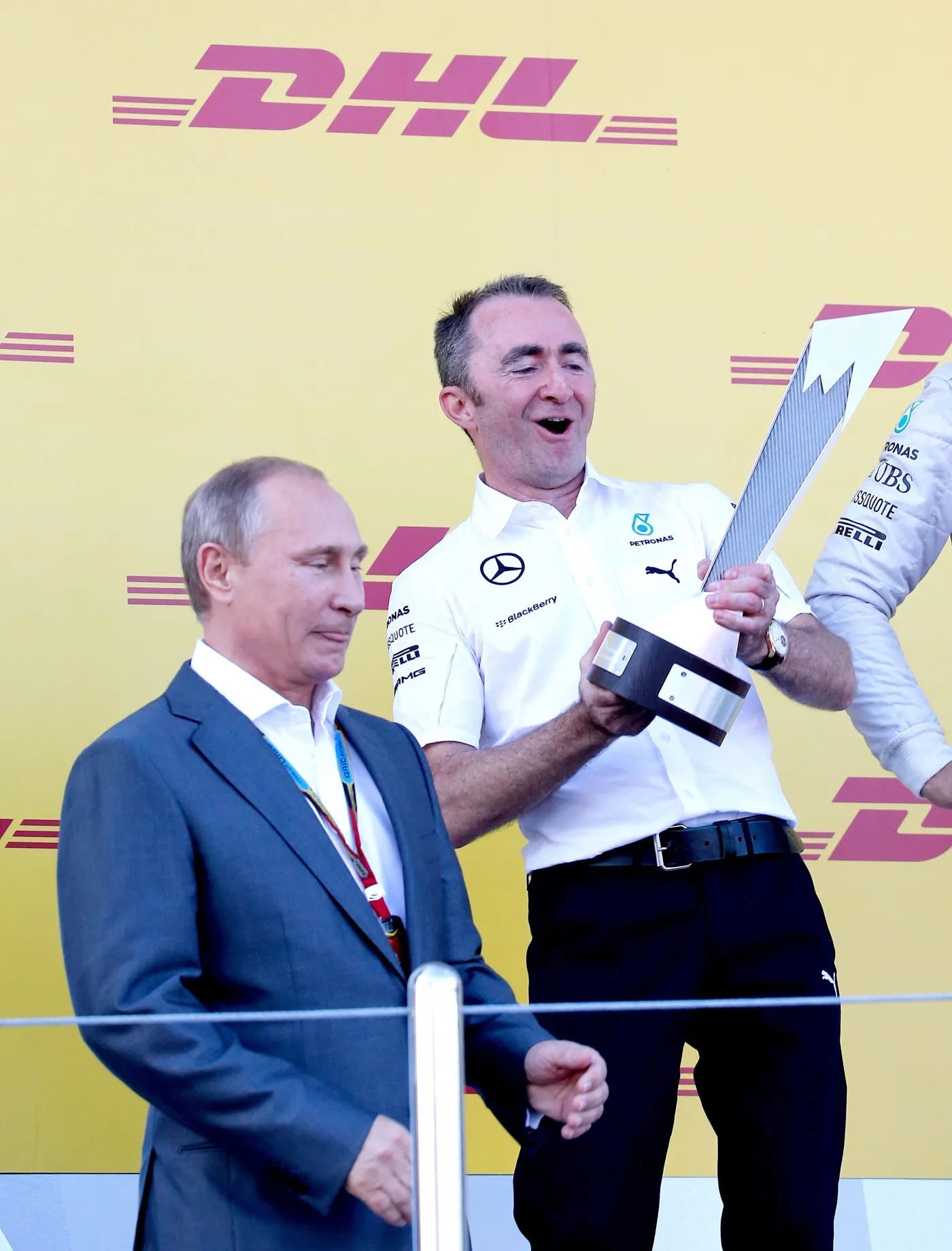 6929968-wladimir-putin-carem-formuly.jpg