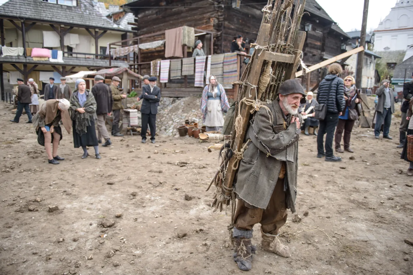 6946643-plan-zdjeciowy-filmu-wolyn.jpg