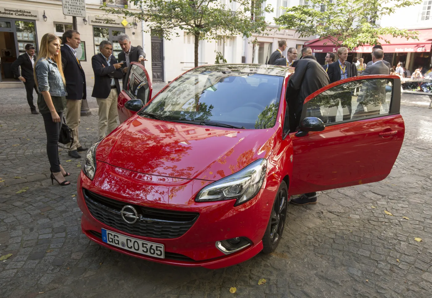 6954401-2014-paris-opel-corsa-292632.jpg