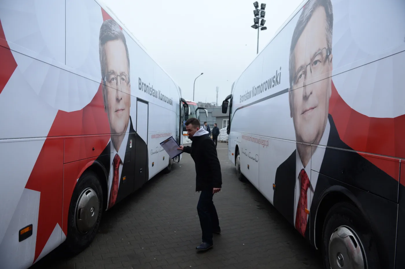 7512553-konwencja-wyborcza-bronislawa.jpg
