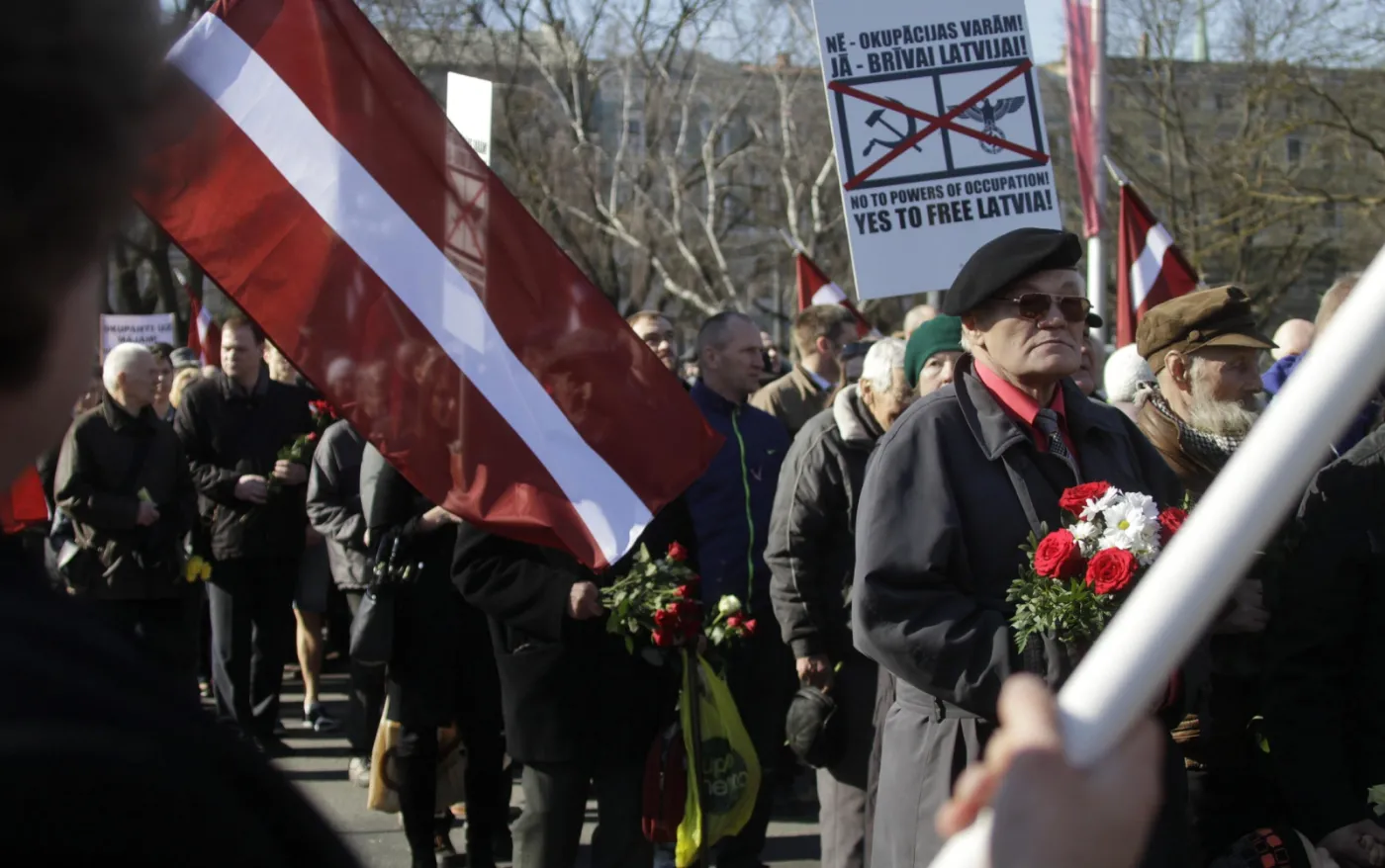 7548134-marsz-legionisty-ss-na-lotwie.jpg