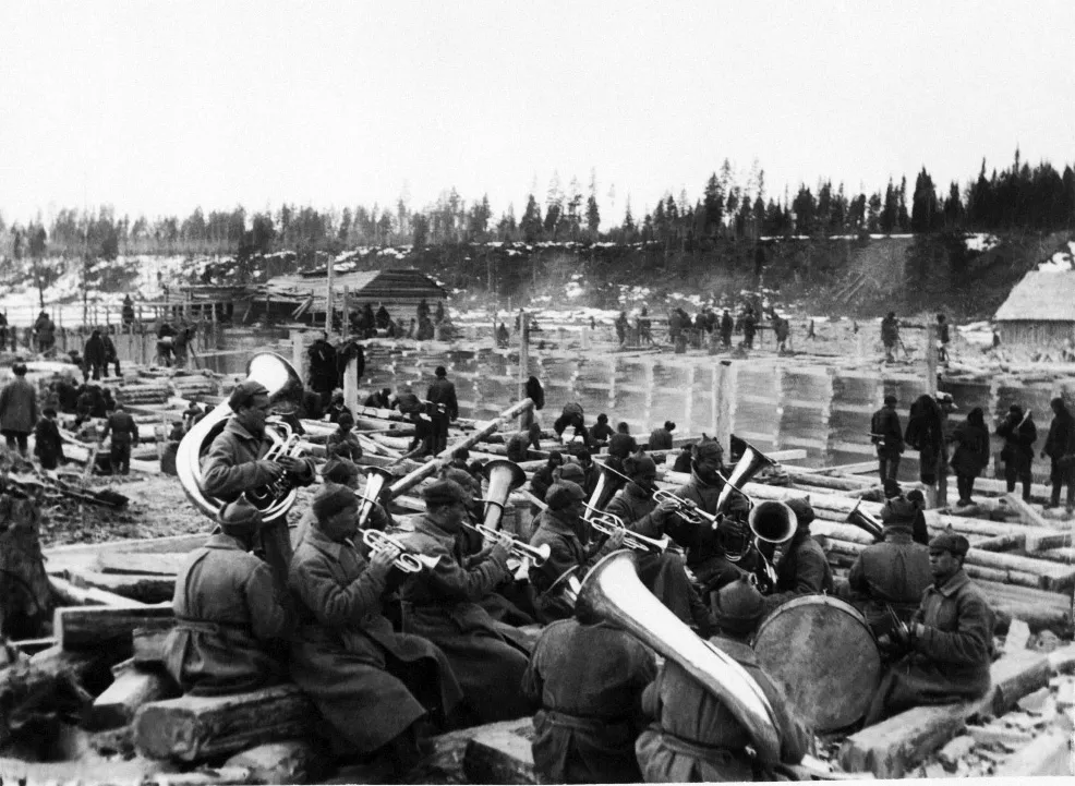 7574550-tomasz-kizny-gulag-instytut.jpg