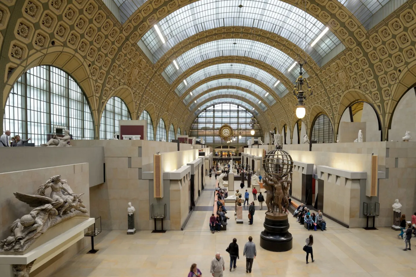 7667828-musee-d-orsay-paryz-francja.jpg