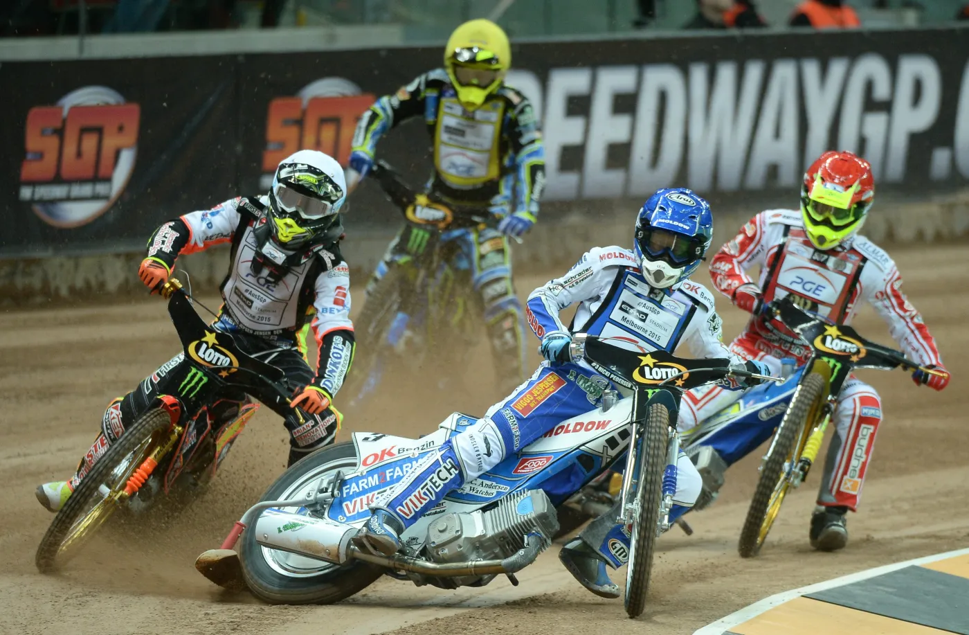 7670083-polak-krzysztof-kasprzak-kask.jpg