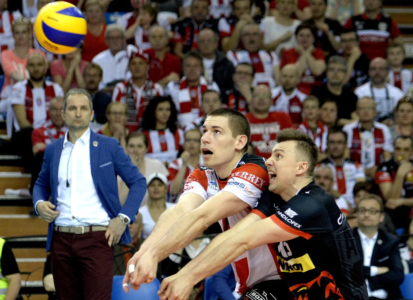 Krzysztof Ignaczak (P) i Dawid Konarski (C)
