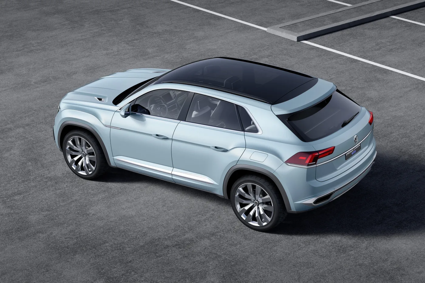 7294886-volkswagen-cross-coupe-gte.jpg