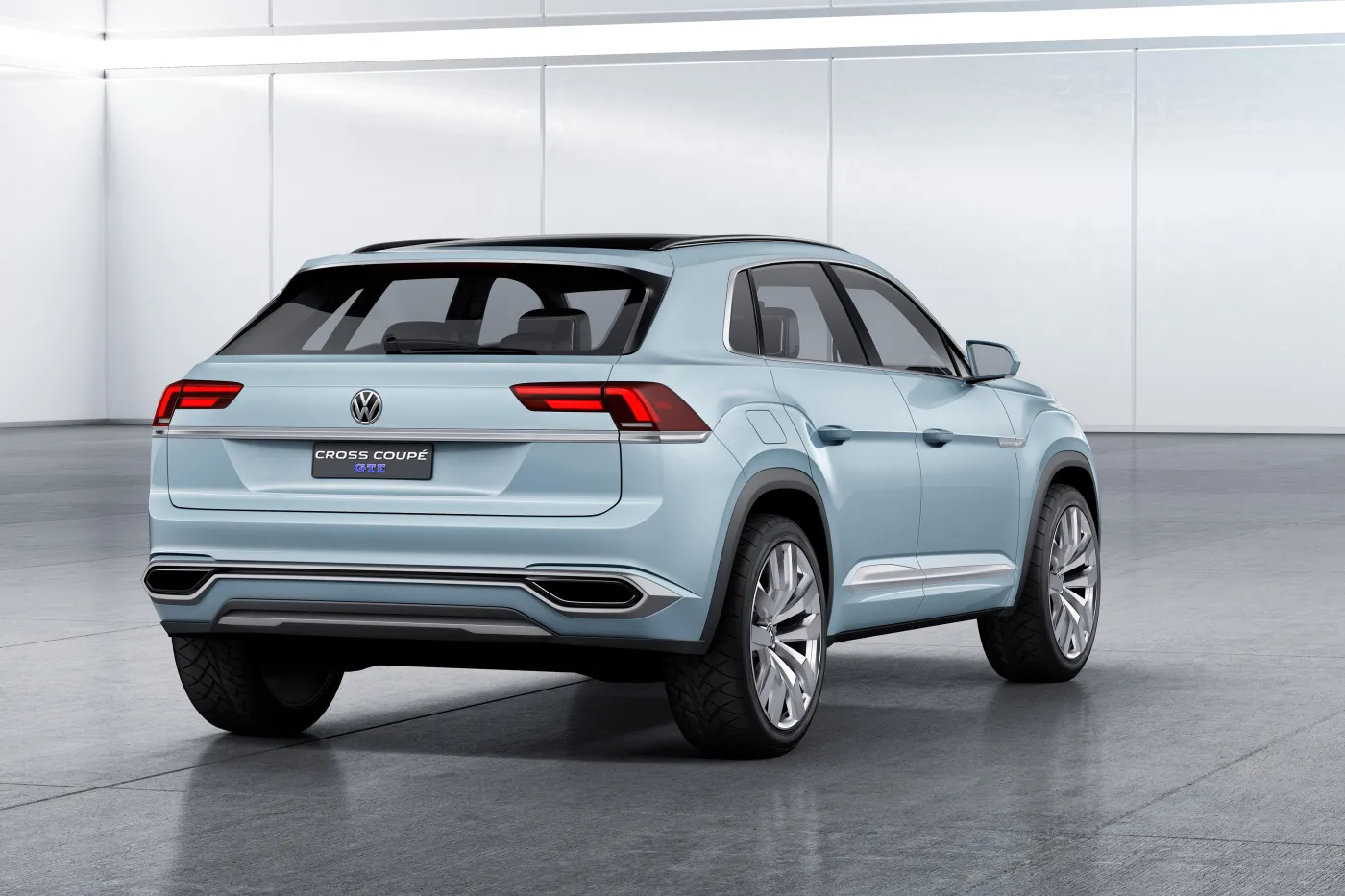 7295002-volkswagen-cross-coupe-gte.jpg