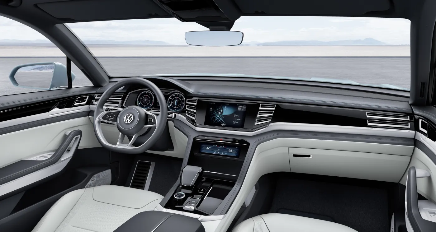 7295118-volkswagen-cross-coupe-gte.jpg