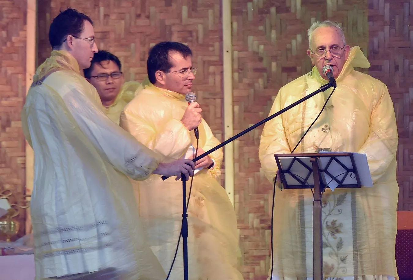 Papież Franciszek w Tacloban