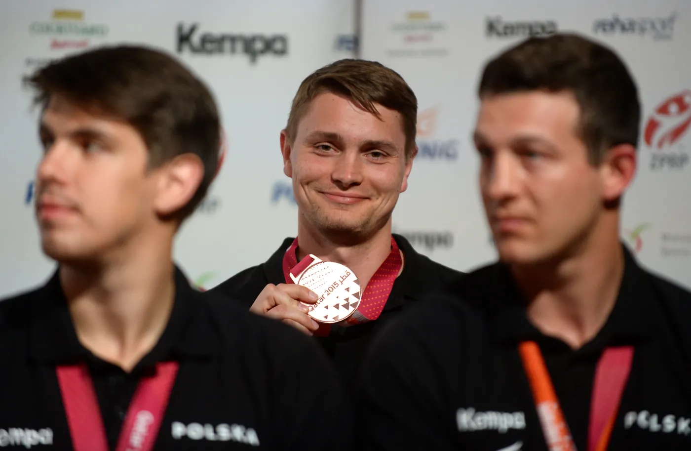 7374884-polscy-szczypiornisci-piotr.jpg