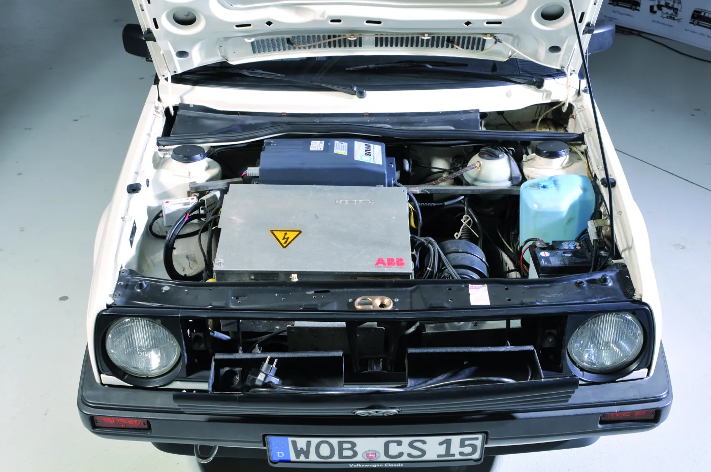 7973273-volkswagen-golf-citystromer.jpg