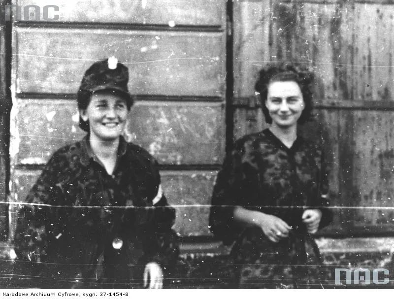 5473040-powstanie-warszawskie-1944.jpg