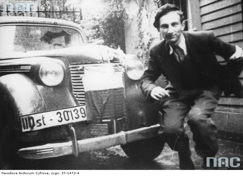 5473202-powstanie-warszawskie-1944.jpg