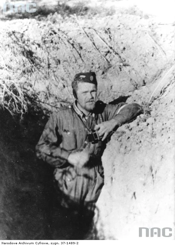 5473285-powstanie-warszawskie-1944.jpg