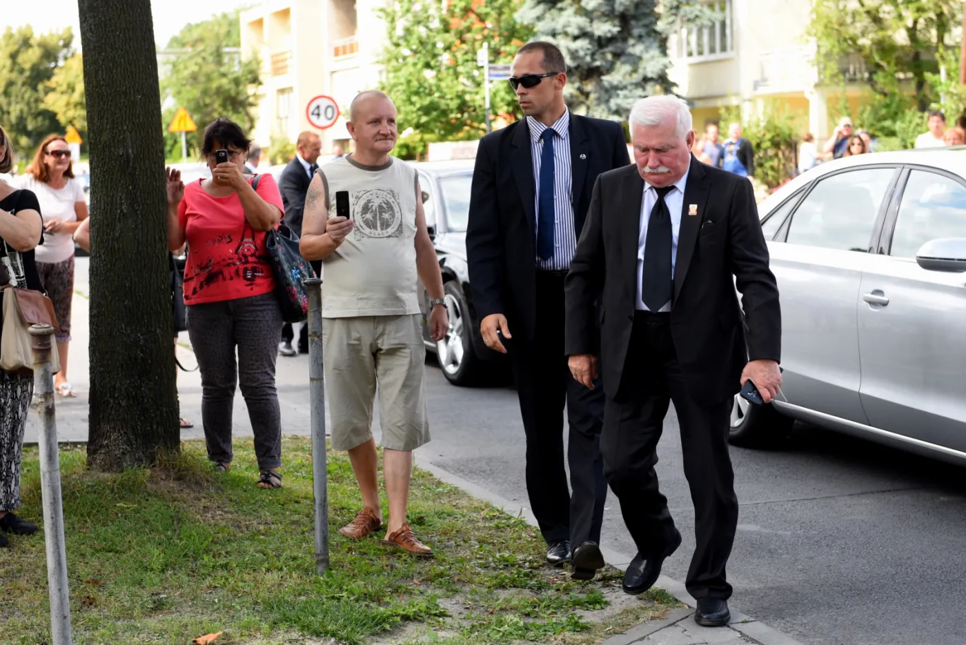8054806-byly-prezydent-rp-lech-walesa.jpg