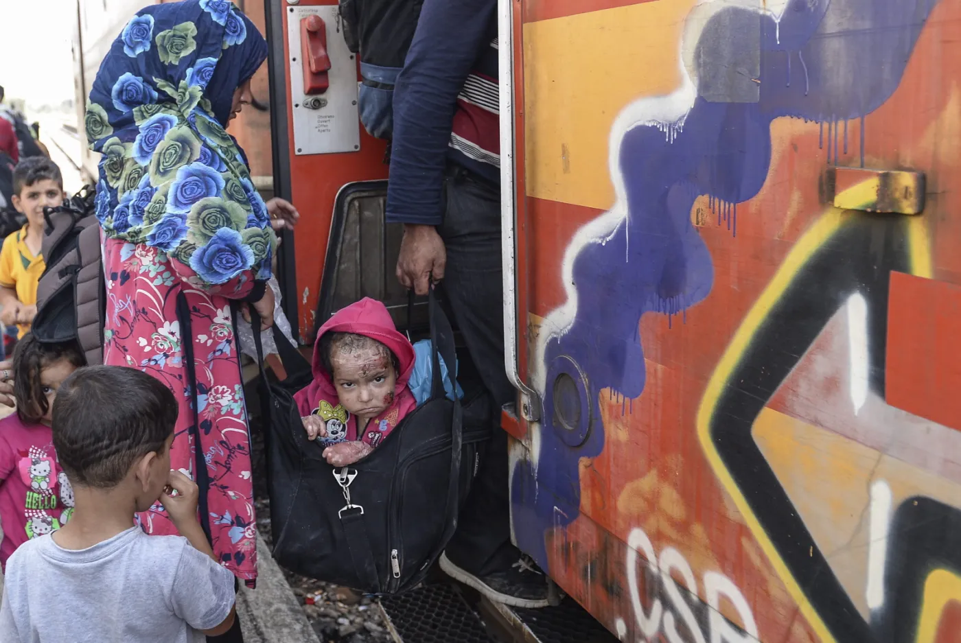 8053191-nielegalni-imigranci-w-syrii.jpg