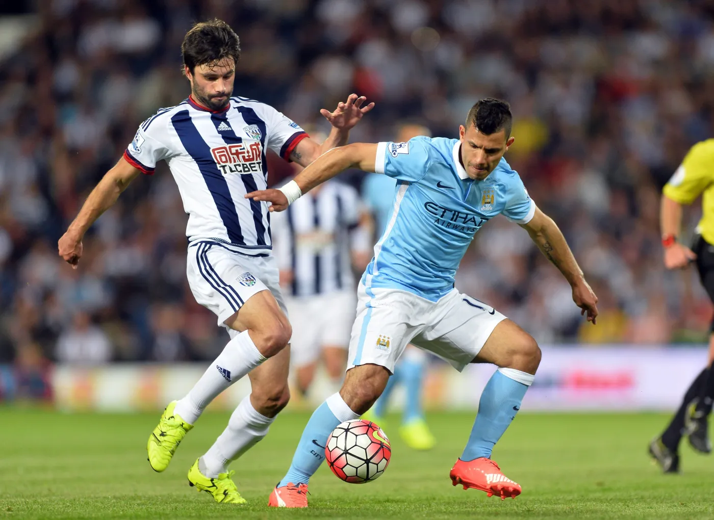 Liga angielska: Efektowna wygrana piłkarzy Manchesteru City. WIDEO