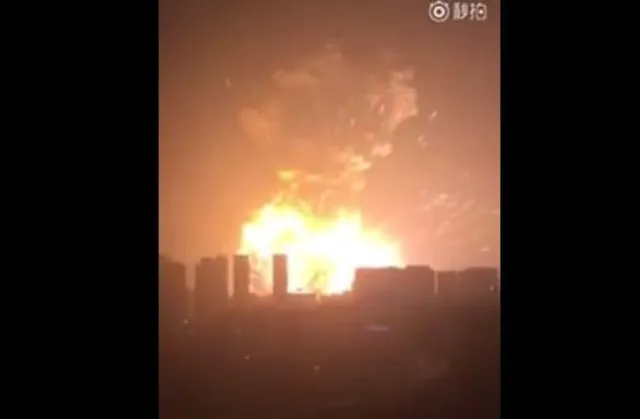 Potężna eksplozja w Tiencin w Chinach. Kilkadziesiąt osób zginęło. Setki w szpitalach. WIDEO