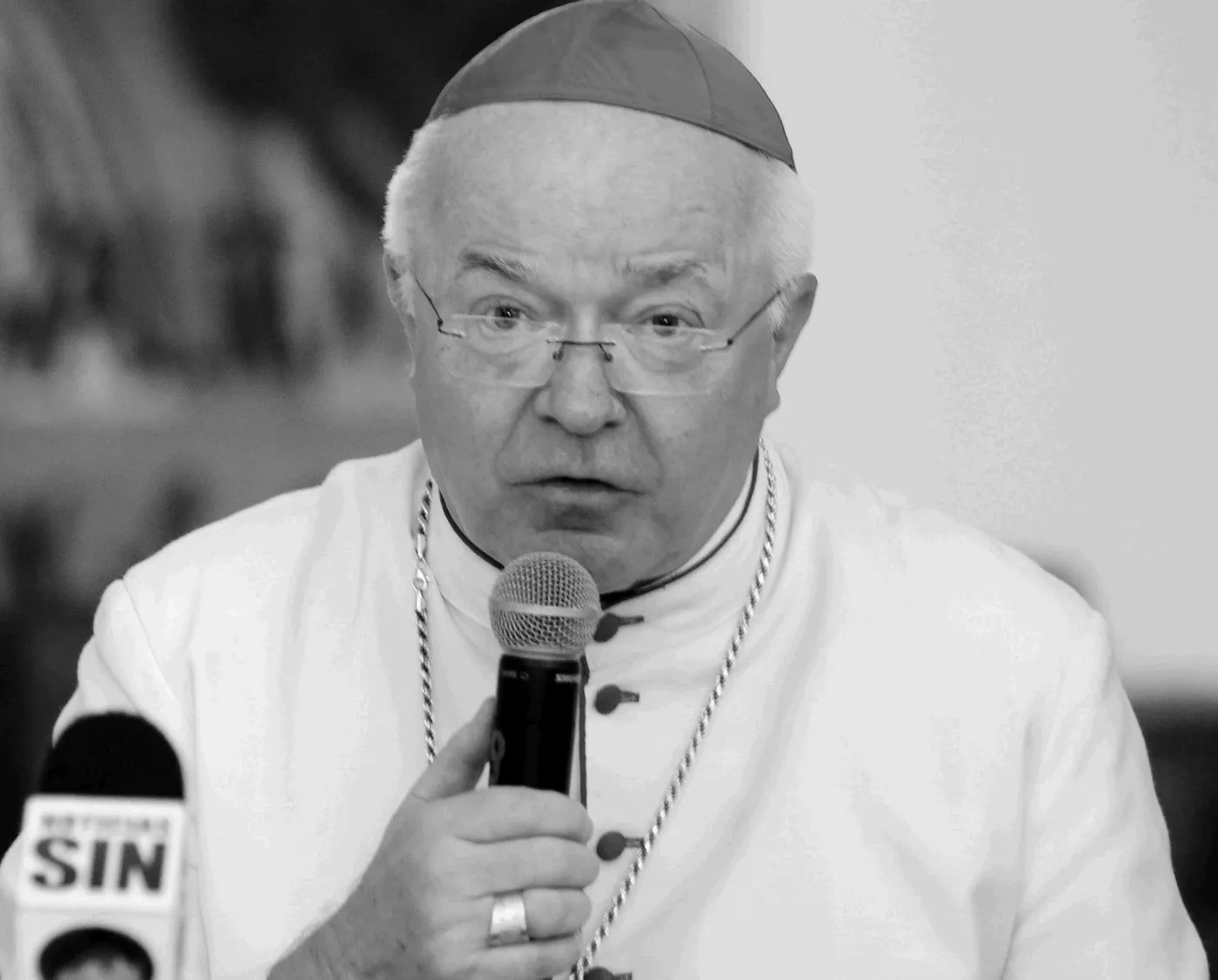 Józef Wesołowski zmarł z przyczyn naturalnych. "Trumna zostanie przewieziona do Polski" [AKTUALIZACJA]