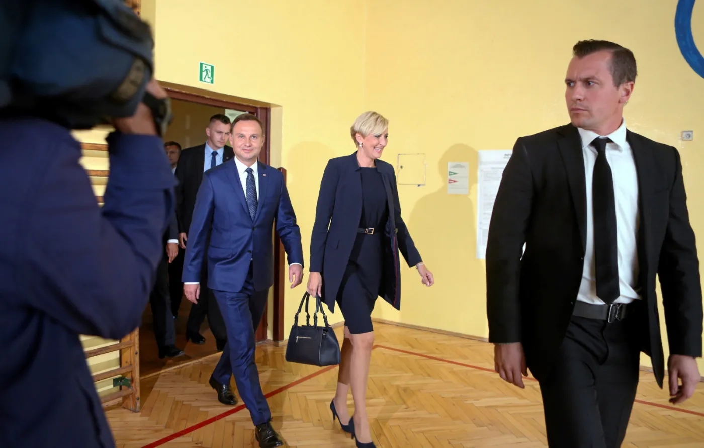 8177429-para-prezydencka-zaglosowala.jpg