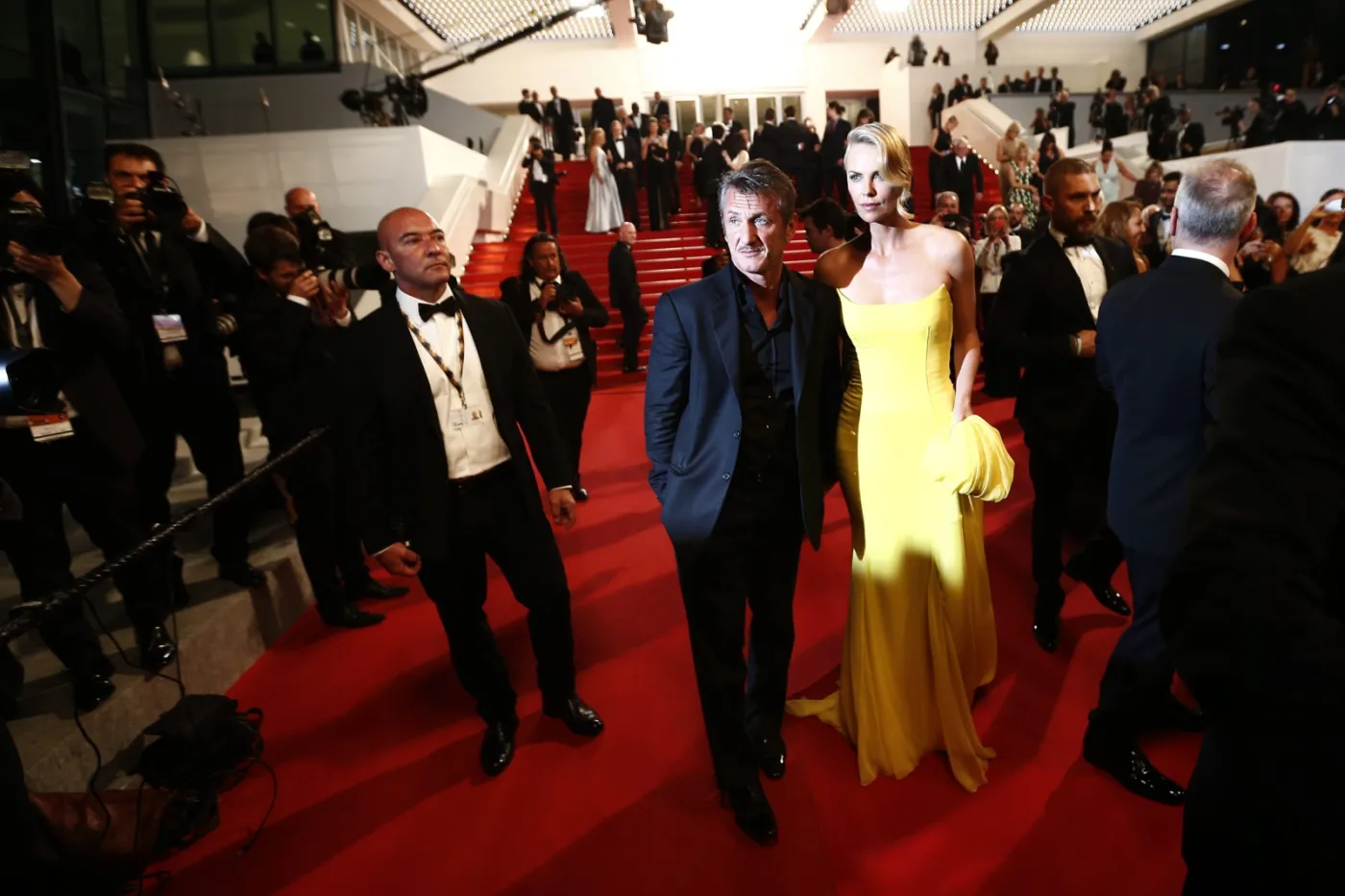7768900-sean-penn-i-charlize-theron.jpg