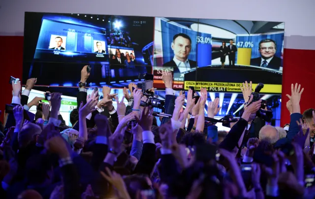 Karne wojsko i pospolite ruszenie. PORÓWNANIE SZTABÓW Dudy i Komorowskiego