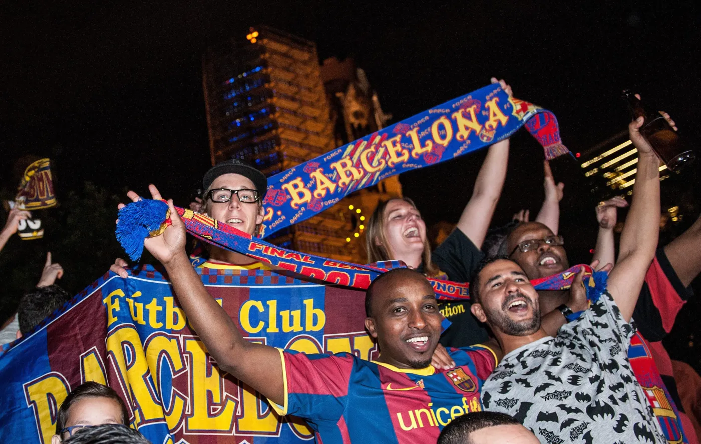 7848281-tak-barcelona-cieszyla-sie-z.jpg