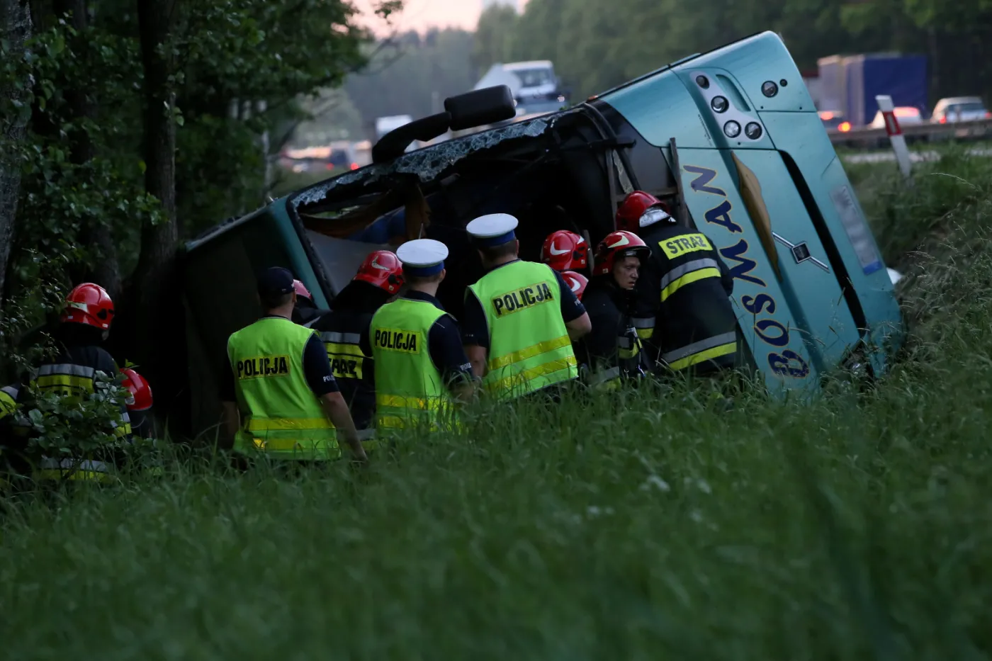 Wypadek szkolnego autokaru