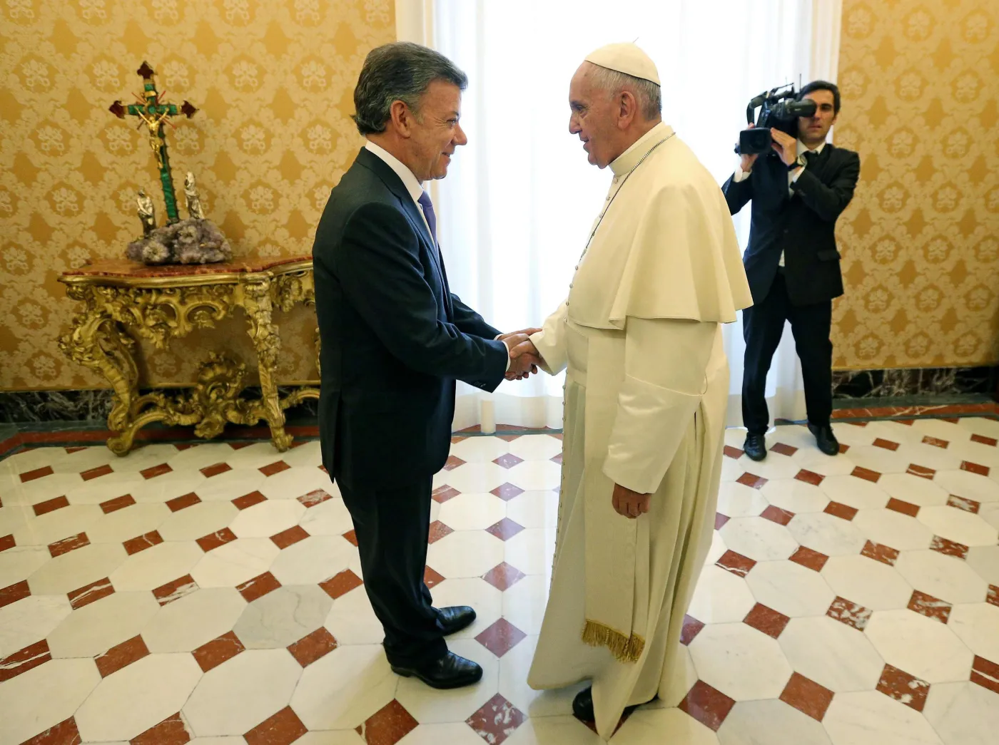 Papież Franciszek i prezydent Kolmbii, Juan Manuel Santos 