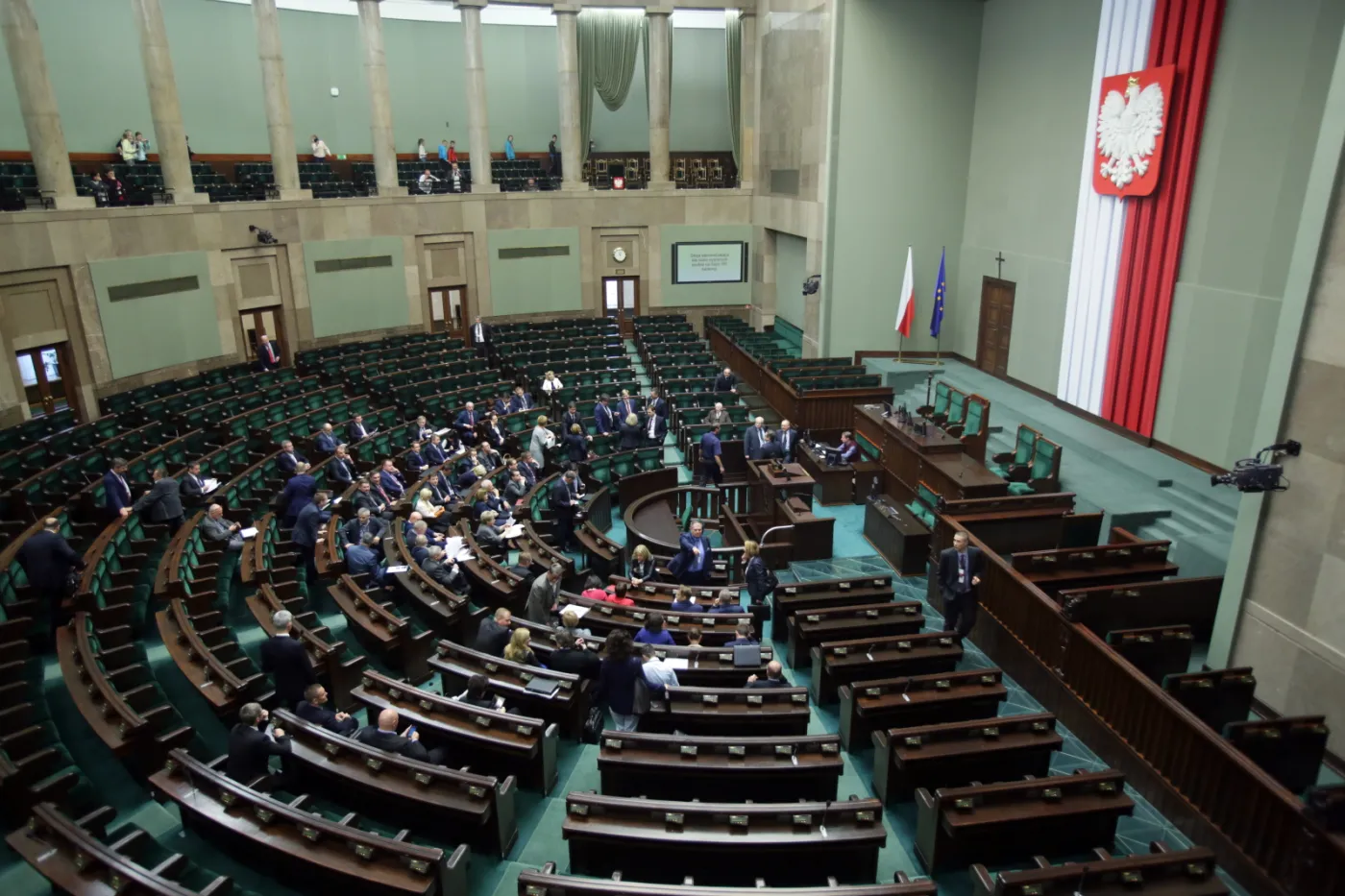 8385461-szkolenie-dla-nowych-poslow.jpg