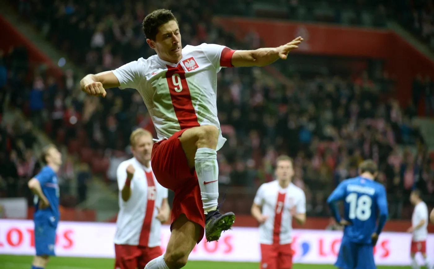Cztery gole Polaków. W tym dwa Lewandowskiego. Polska pokonała Islandię. ZDJĘCIA