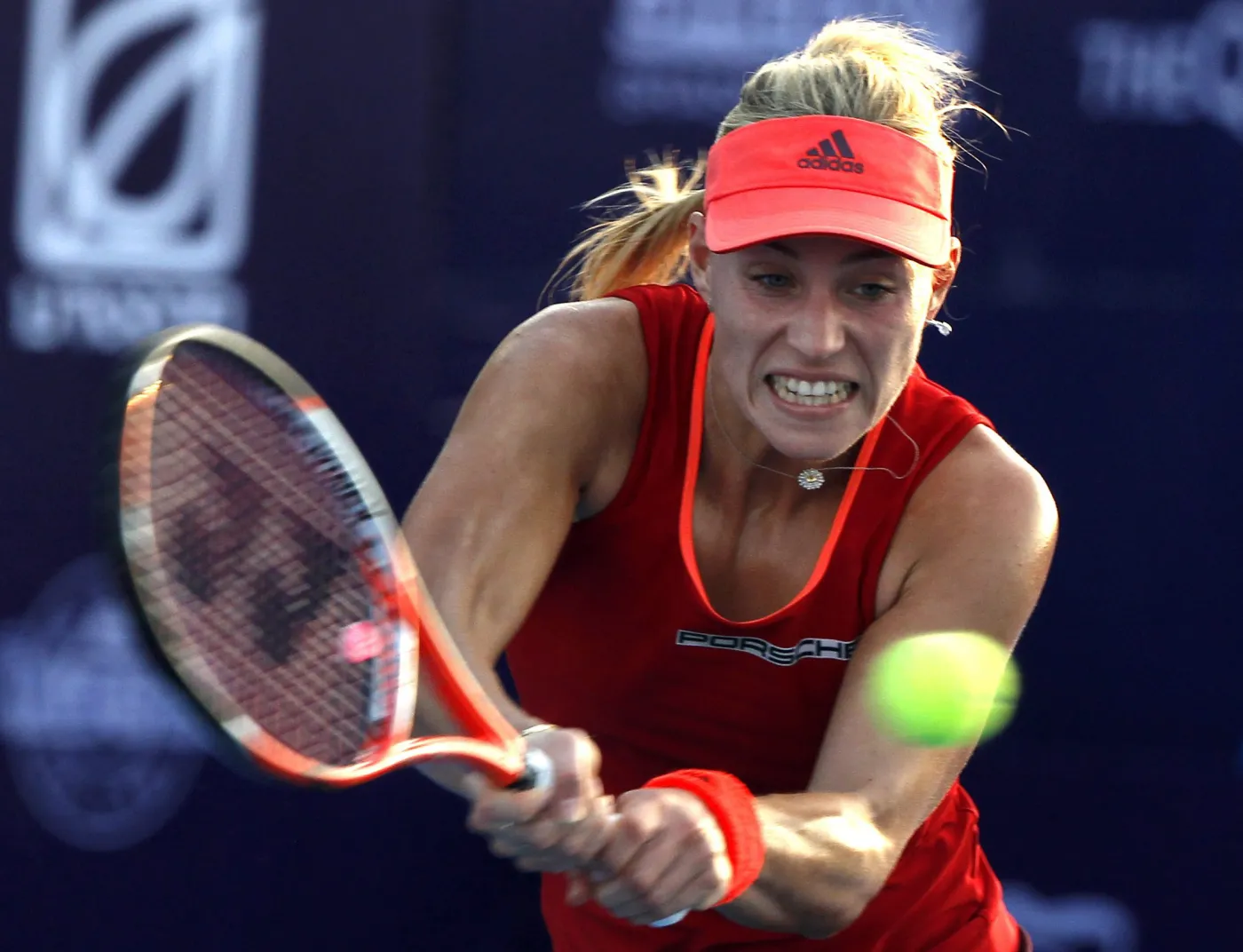 8593447-agnieszka-radwanska-pokonala.jpg
