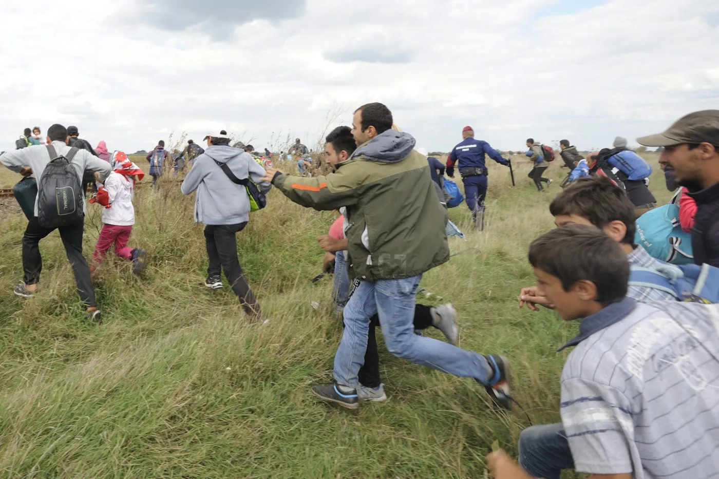 Ucieczka imigrantów z obozu w Roske
