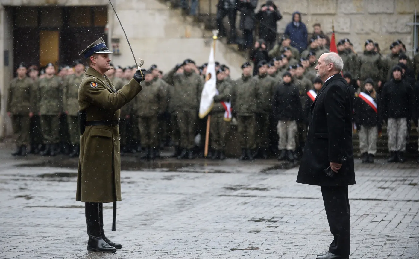 minister Antoni Macierewicz
