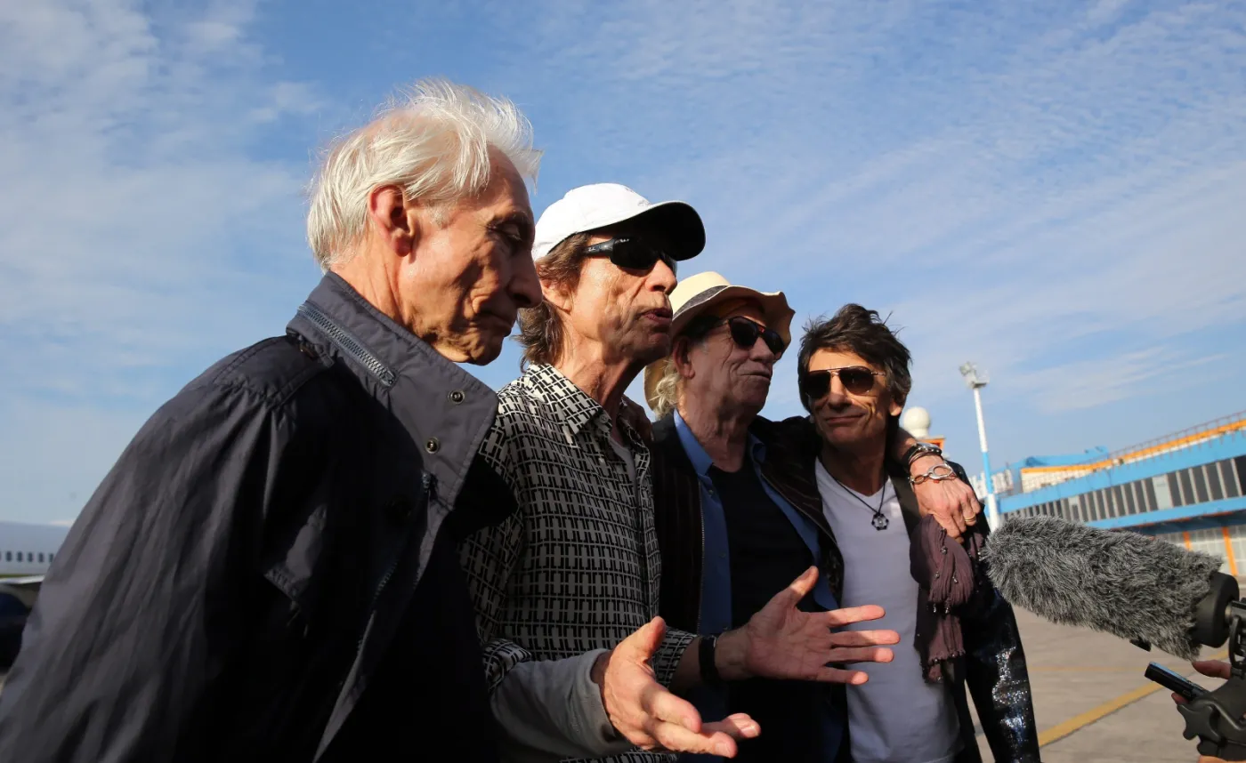 8873137-zespol-rolling-stones-przybyl.jpg
