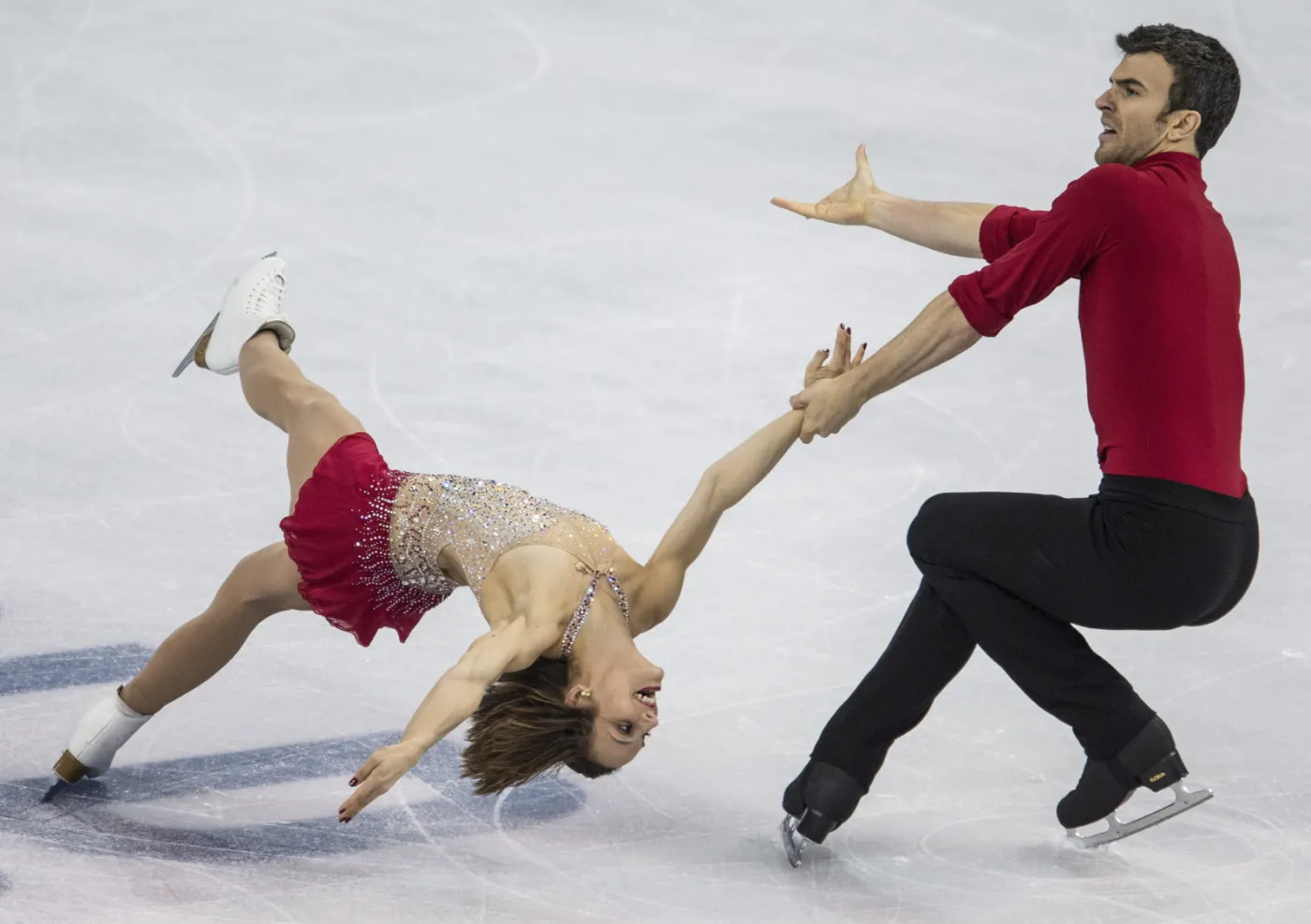 8895880-meagan-duhamel-i-eric-radford.jpg