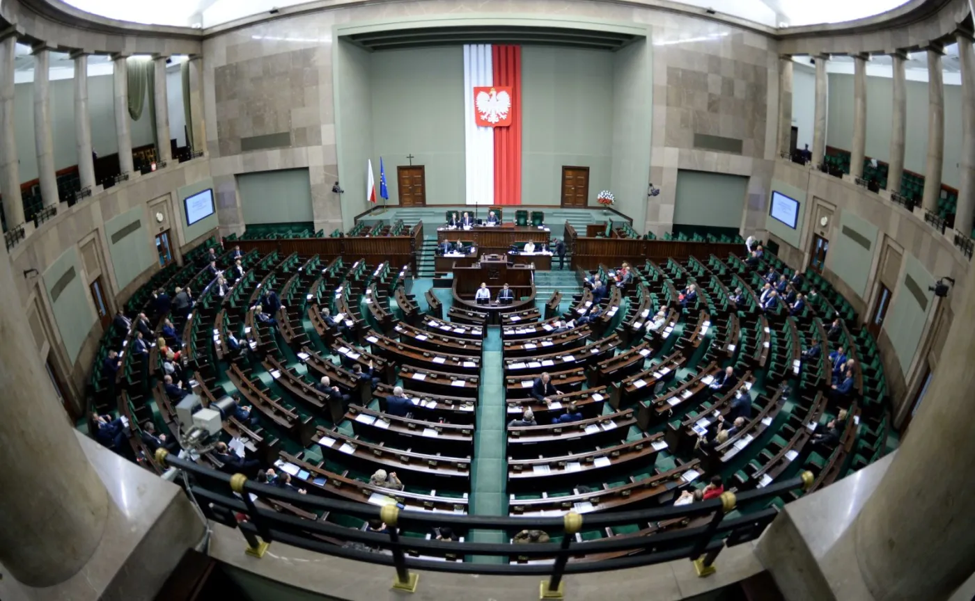 Kuchciński do Dudy: Wybór sędziego TK skuteczny, proszę o przyjęcie ślubowania. Jest odpowiedź prezydenta