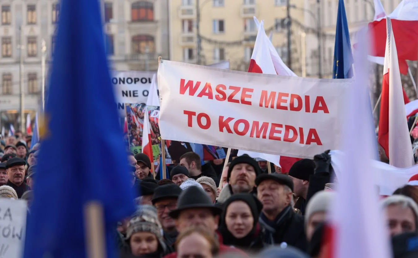 8616048-demonstracja-kod-w-poznaniu.jpg