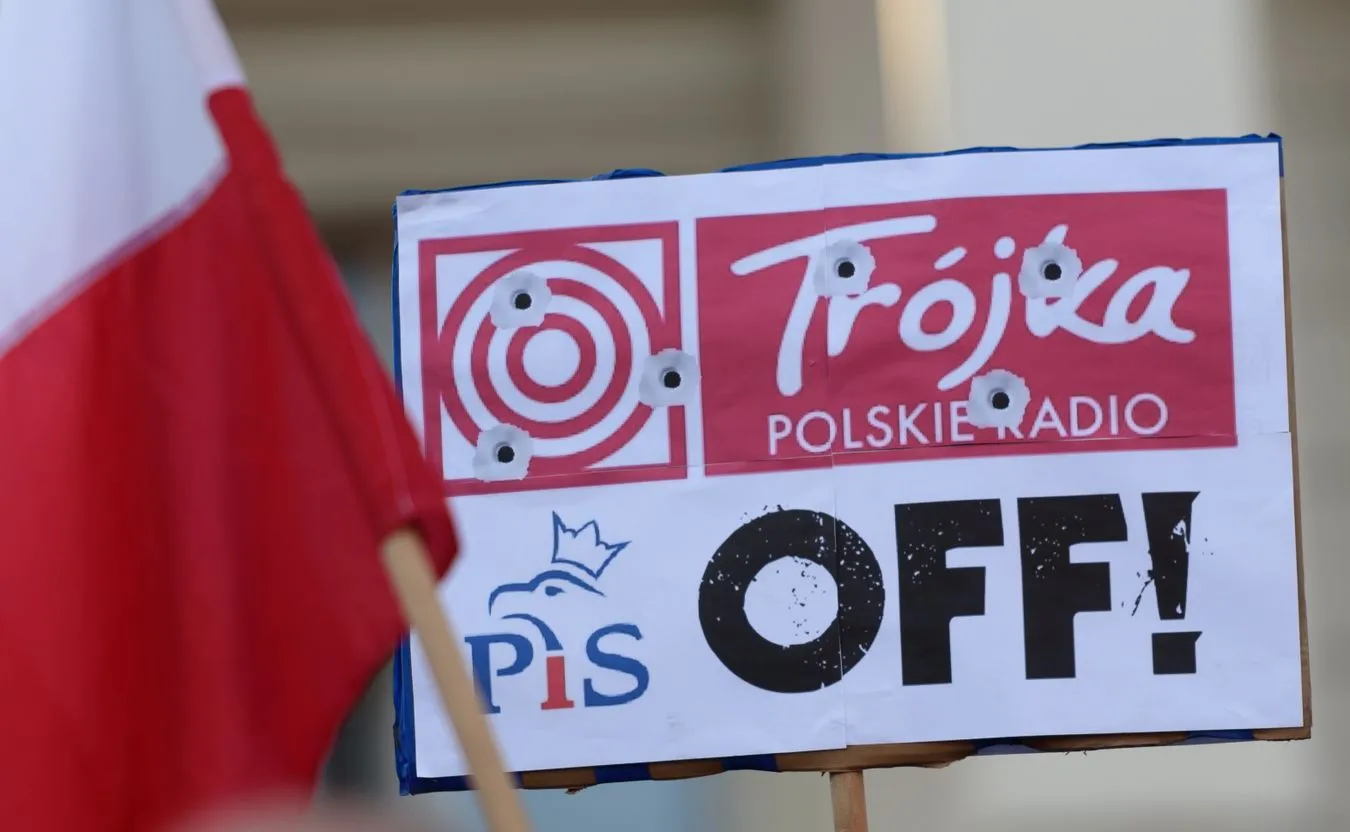 8616110-demonstracja-kod-w-poznaniu.jpg