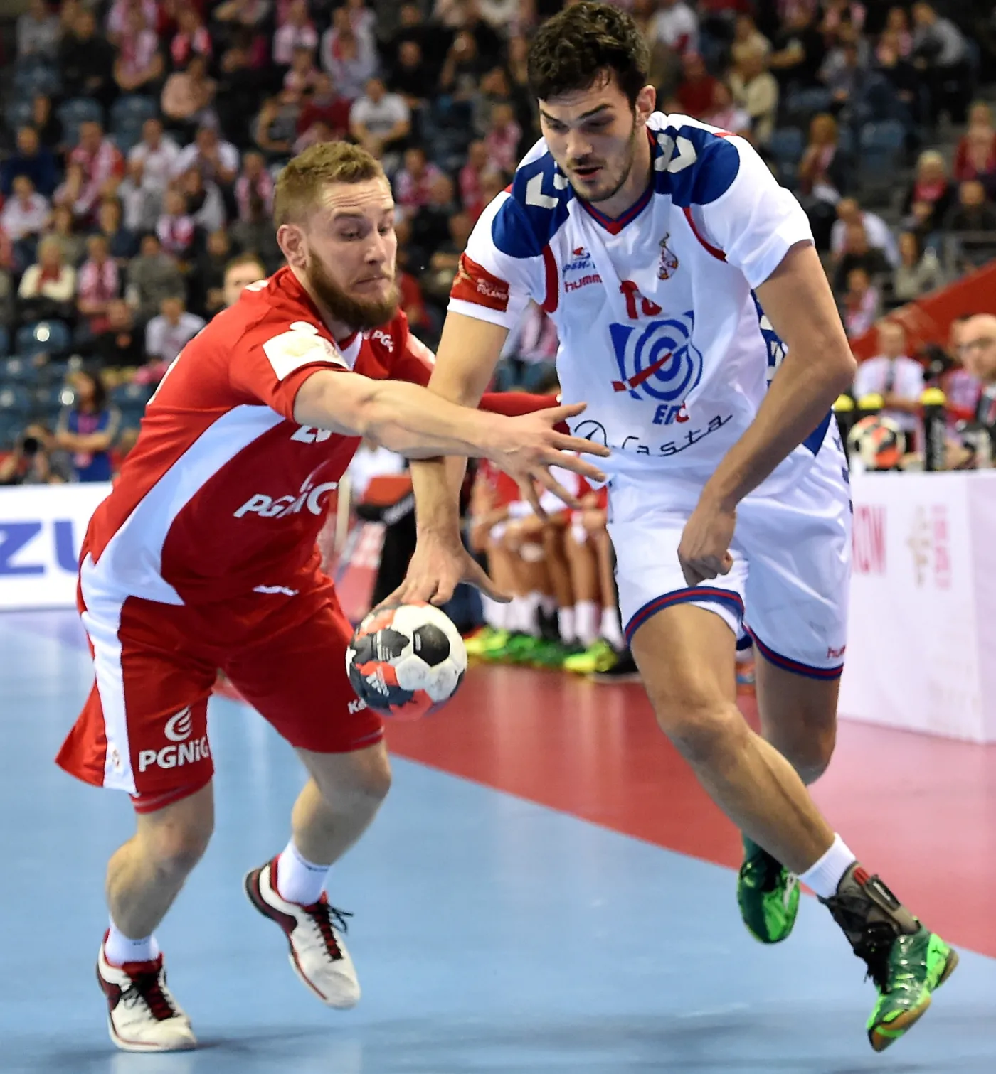 8640968-polak-michal-daszek-l-i-serb.jpg