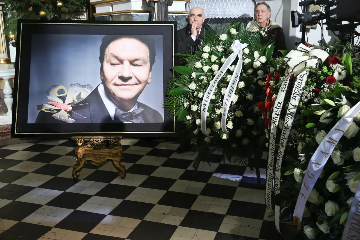 8682932-boguslaw-kaczynski-spoczal.jpg