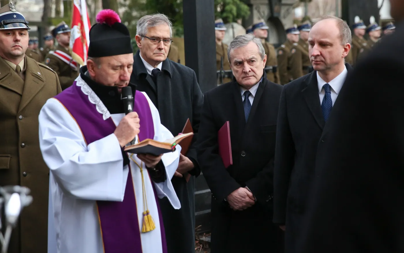 8683220-boguslaw-kaczynski-spoczal.jpg