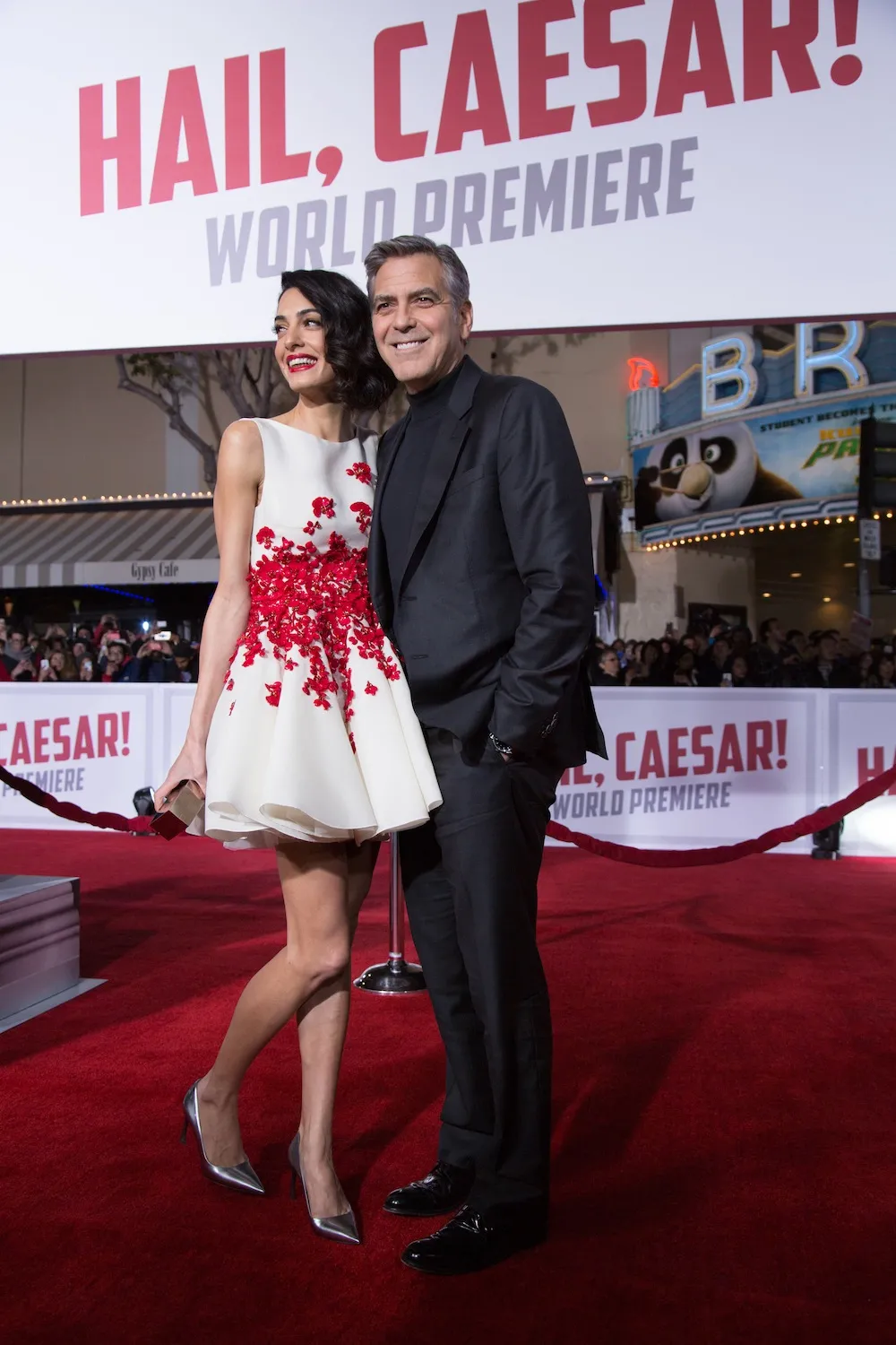 8701008-george-clooney-z-zona-amal.jpg
