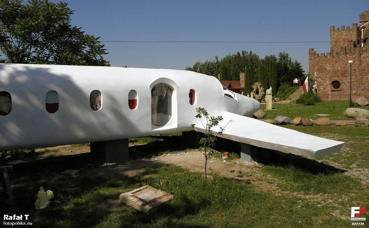 9191777-pomnik-katastrofy-smolenskiej.jpg