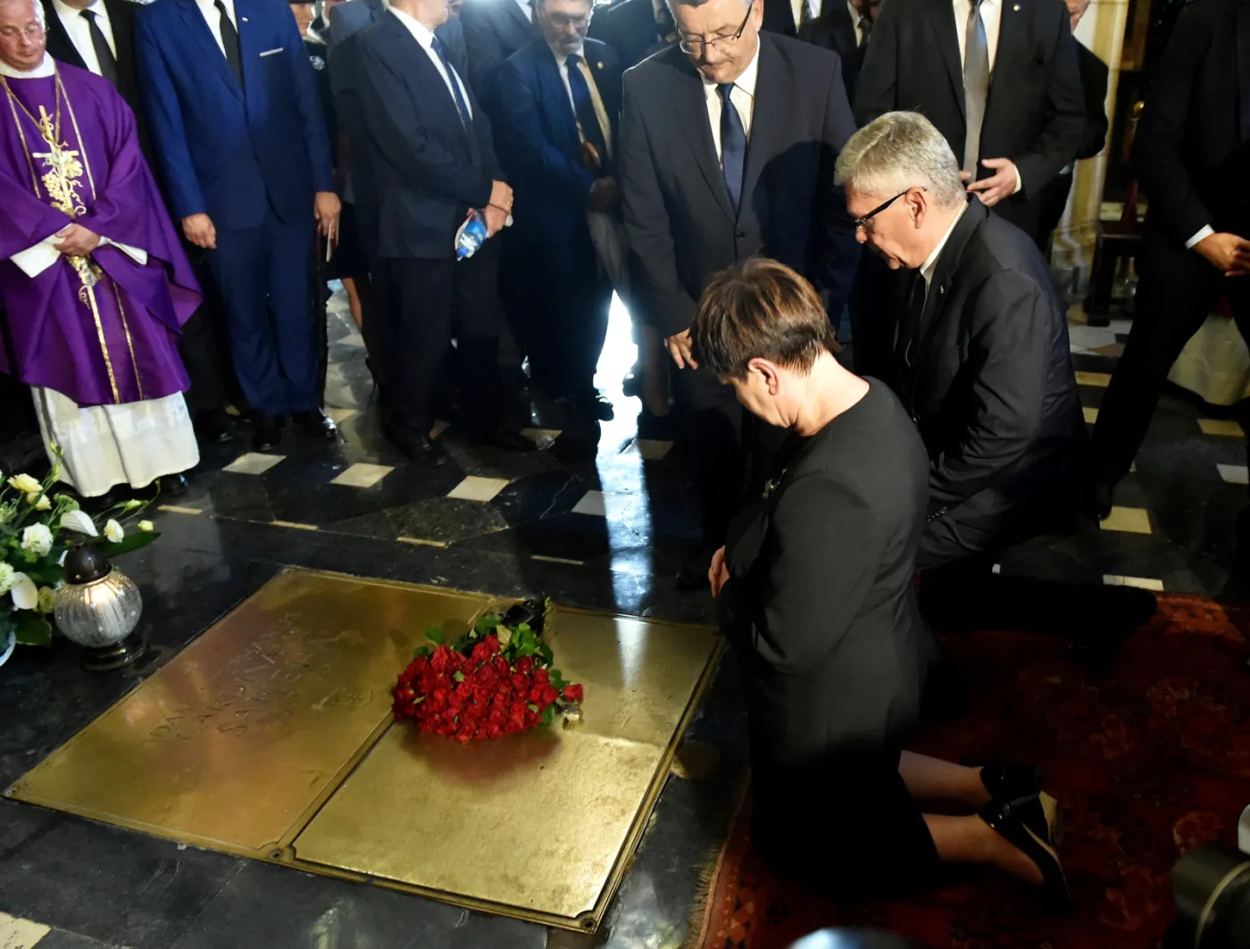 9337441-premier-beata-szydlo-2p-oraz.jpg