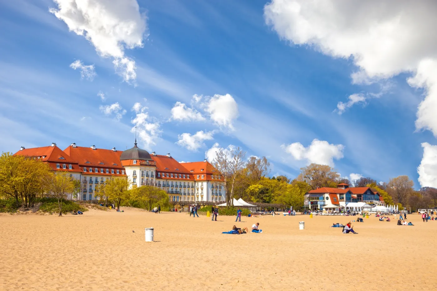 Grand Hotel i plaża w Sopocie