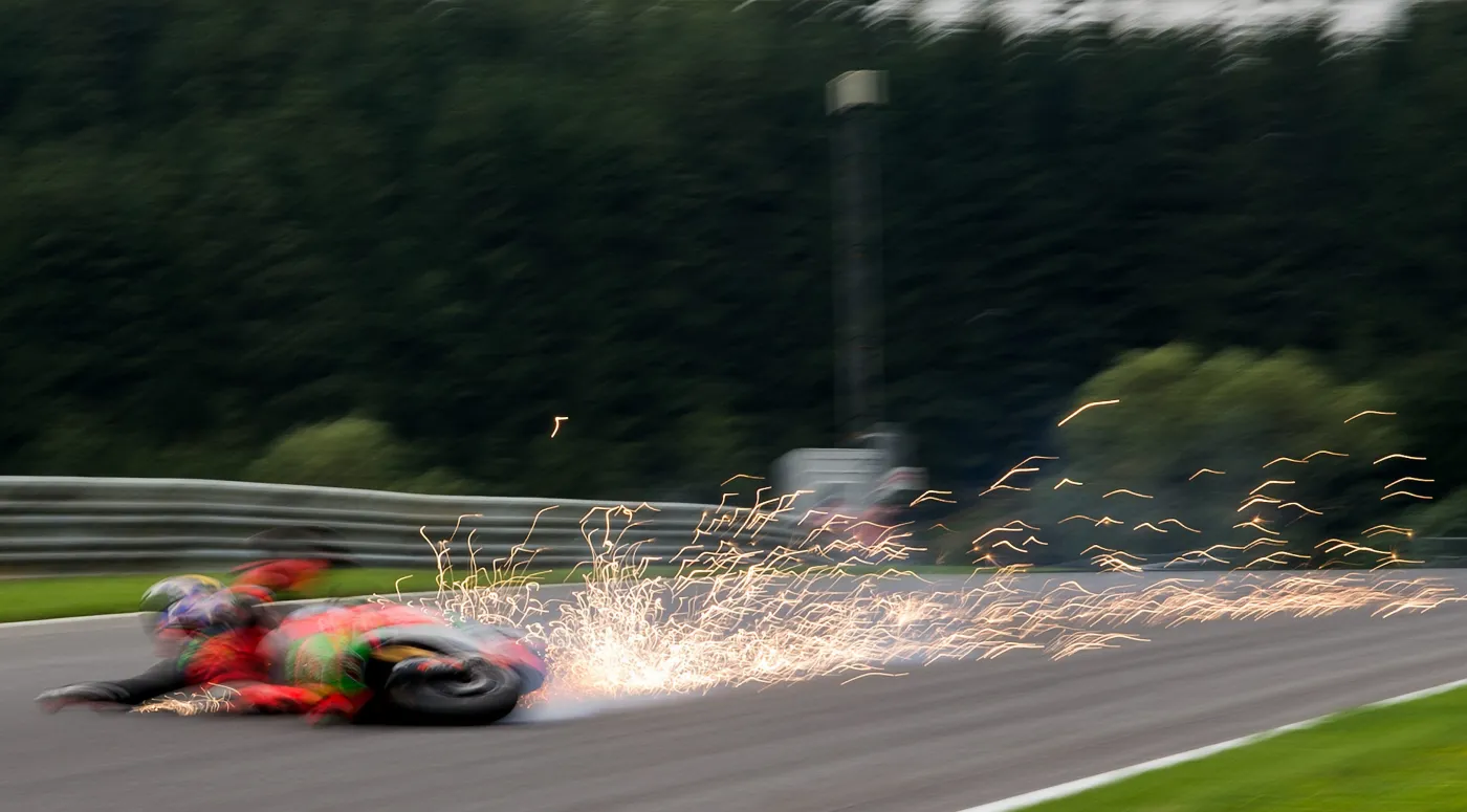 9359220-stefan-bradl-wylozyl-sie-na.jpg