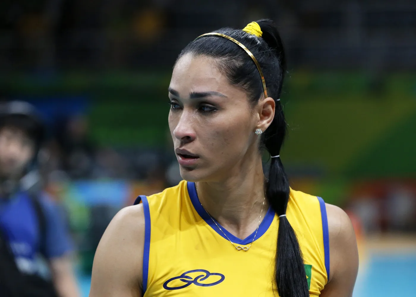 9371724-piekna-jaqueline-zalala-sie.jpg