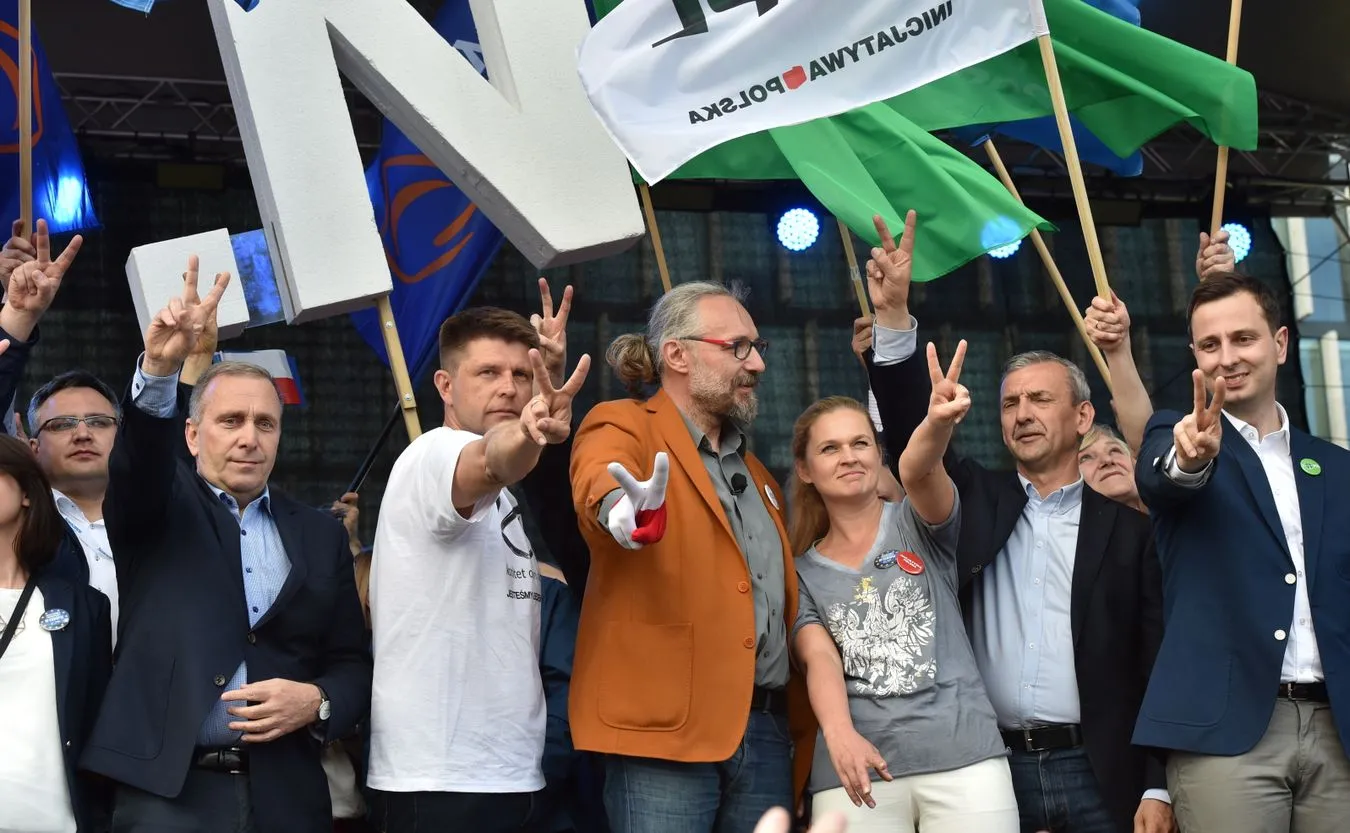 Manifestacja KOD i opozycji